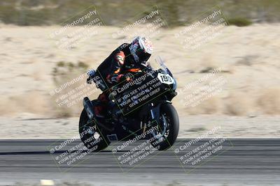 media/Dec-07-2025-CVMA (Sun) [[3e7d2de5dc]]/Race 8-Middleweight Shootout/